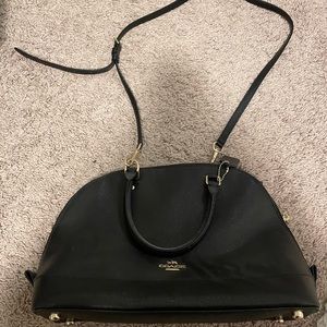Coach/Large hang bag/shoulder/cross body bag/black